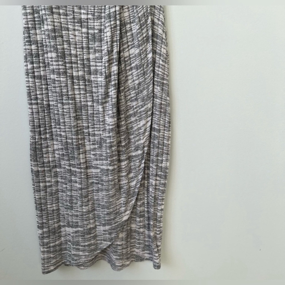 BP. Heathered Gray Sleeveless Faux wrap/tulip skirt Midi Dress size small - Picture 5 of 11